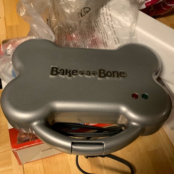 Dog Bake A Bone Dog Treat Maker As Seen On Tv Poshmark
